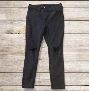Seven7 Tummyless High-Rise Distressed Skinny Jeans in Black